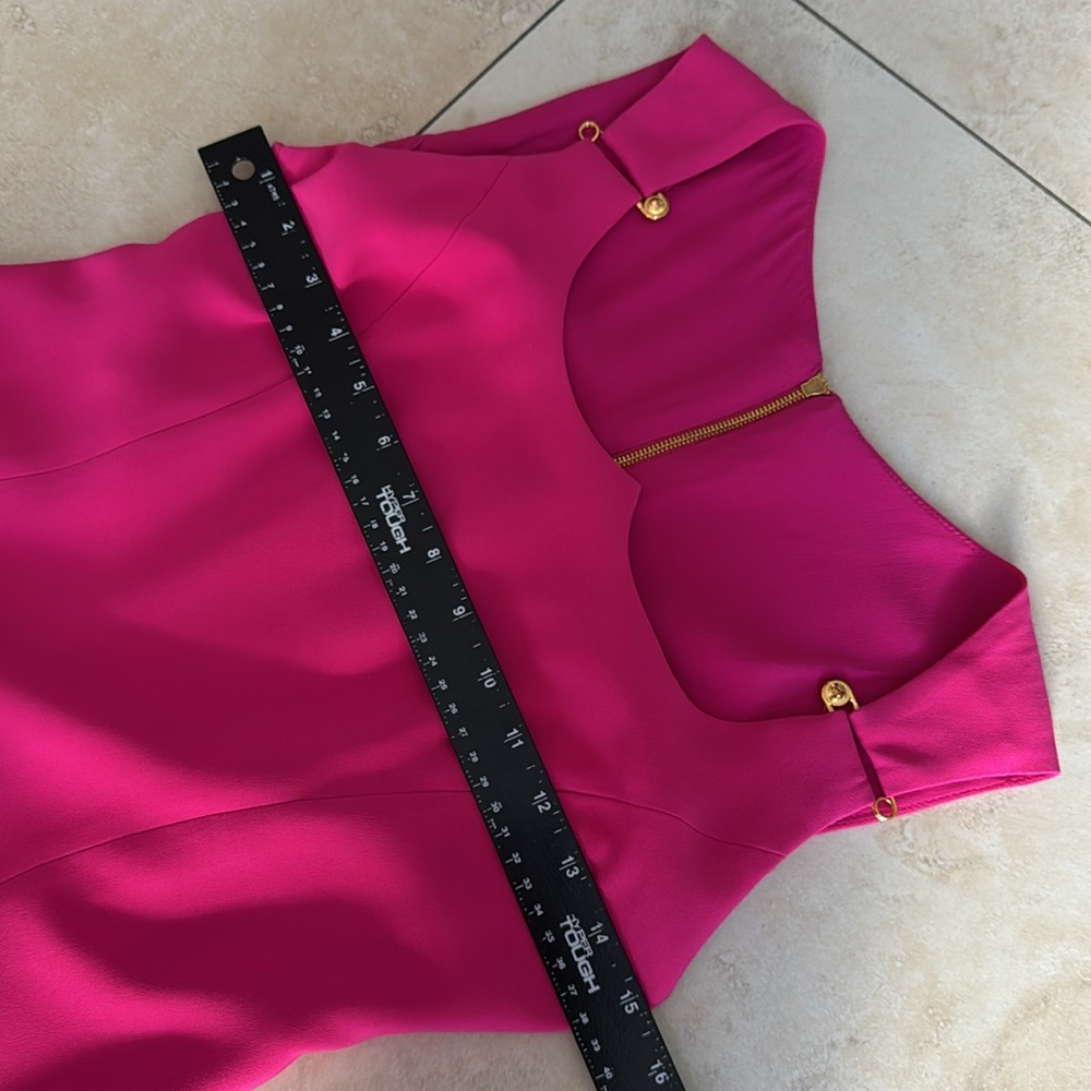 VERSACE Mini Fuchsia Pink Dress with Gold Hardware SIZE 38 - Picture 6 of 15